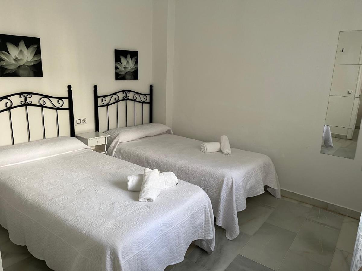 Apartamentos Ortega Tarifa Exterior photo